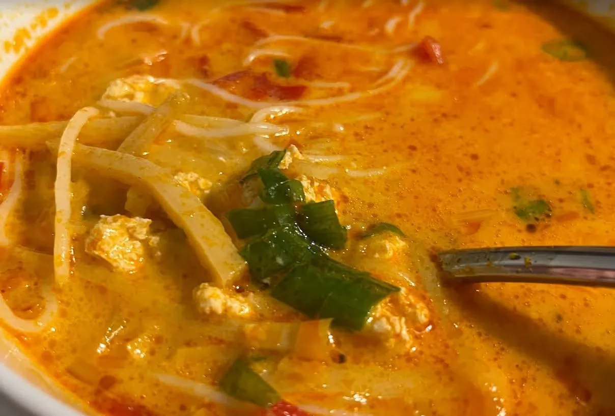 Khao Poon